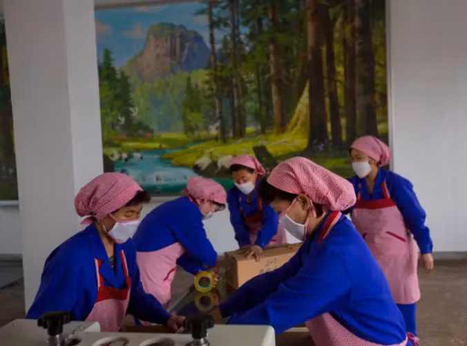 Ngỡ ngàng cuộc sống thường nhật ở thủ đô Triều Tiên - Hình 9 Ngo ngang cuoc song thuong nhat o thu do Trieu Tien-Hinh-9