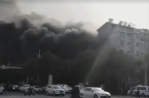 Hiện trường vụ cháy cửa hàng 39 người chết ở Trung Quốc - Hình 2 Hien truong vu chay cua hang 39 nguoi chet o Trung Quoc-Hinh-2