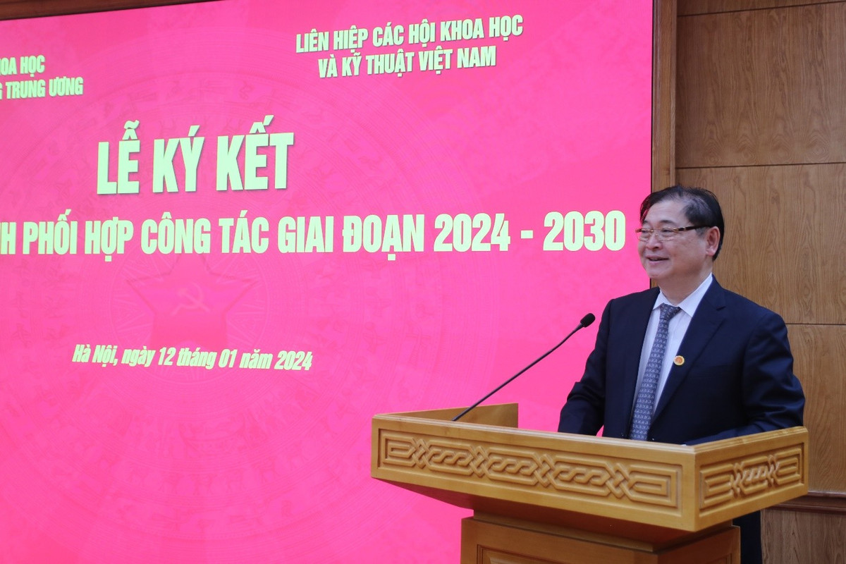Hoi dong Khoa hoc cac Co quan Dang Trung uong va VUSTA ky ket chuong trinh phoi hop giai doan 2024-2030-Hinh-3
