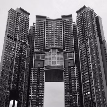 Người ta tin rằng chặn đường đi của rồng có thể mang lại xui xẻo.