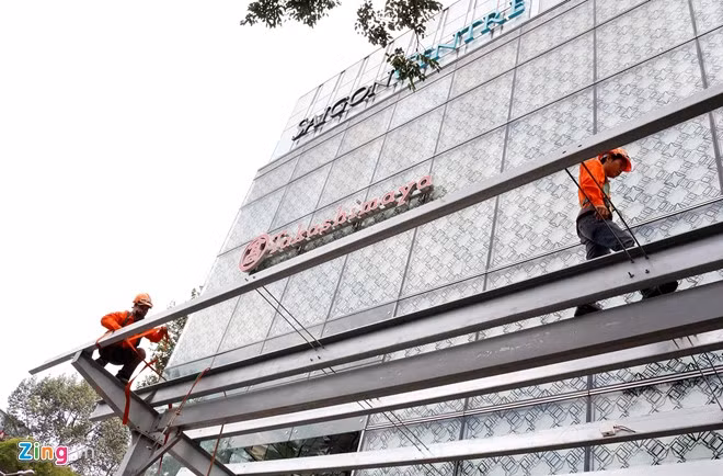 Quan 1 do mai che cao oc 25 tang Saigon Centre - Takashimaya