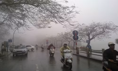 Thoi tiet hom nay 25/3: Ha Noi mua dong, troi chuyen ret