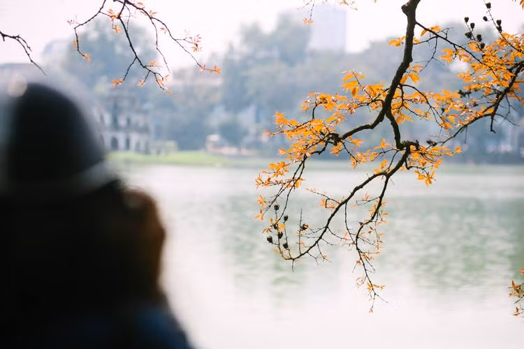 Thoi tiet hom nay 29/3 Ha Noi van mua, dong tren bien