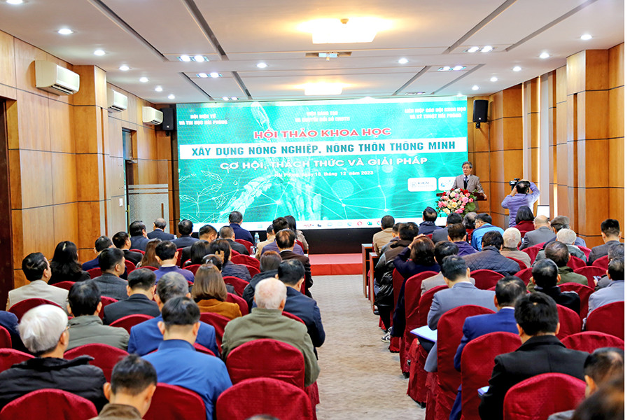 Hoi thao Khoa hoc xay dung nong nghiep, nong thon thong minh