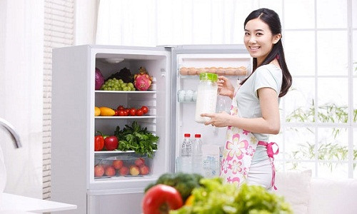 Nhung tuyet chieu mua tu lanh cu de khong bi ho