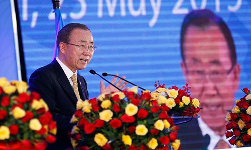 Tổng thư ký Liên hiệp quốc Ban Ki Moon phát biểu tại buổi lễ khánh thành ngôi nhà xanh của Liên hiệp quốc tại Việt Nam, ông Ban khẳng định: Ngôi nhà LHQ ở Việt Nam là tòa nhà văn phòng hiệu quả năng lượng và thân thiện môi trường nhất trong khu vực, và là bằng chứng cho sự nhất quán và hợp tác giữa các tổ chức LHQ - Ảnh: Nguyễn Khánh