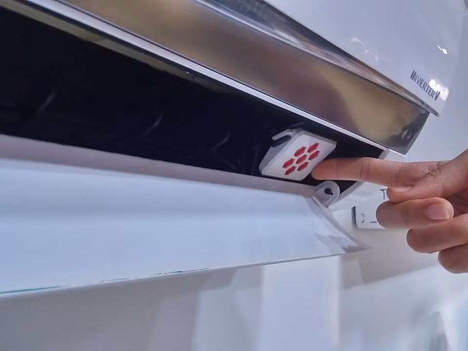 Diem danh bon loai dieu hoa nhiet do moi cuc hot dau he