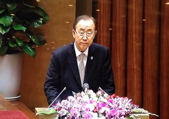 Tong thu ky LHQ bat ngo xuat hien tai Quoc hoi Viet Nam