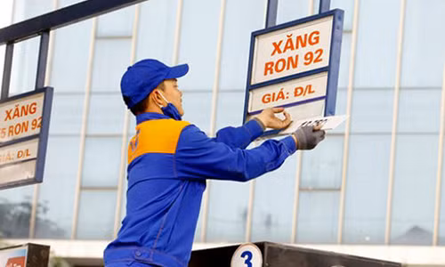 Gia xang dau co the tang manh trong ky dieu chinh vao ngay mai?