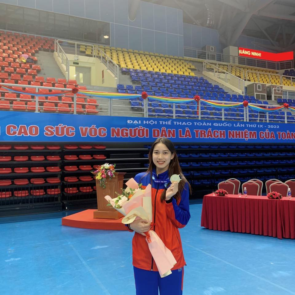 Cận cảnh nhan sắc xinh đẹp “ngọc nữ” bóng chuyền Việt Nam Can canh nhan sac xinh dep “ngoc nu” bong chuyen Viet Nam