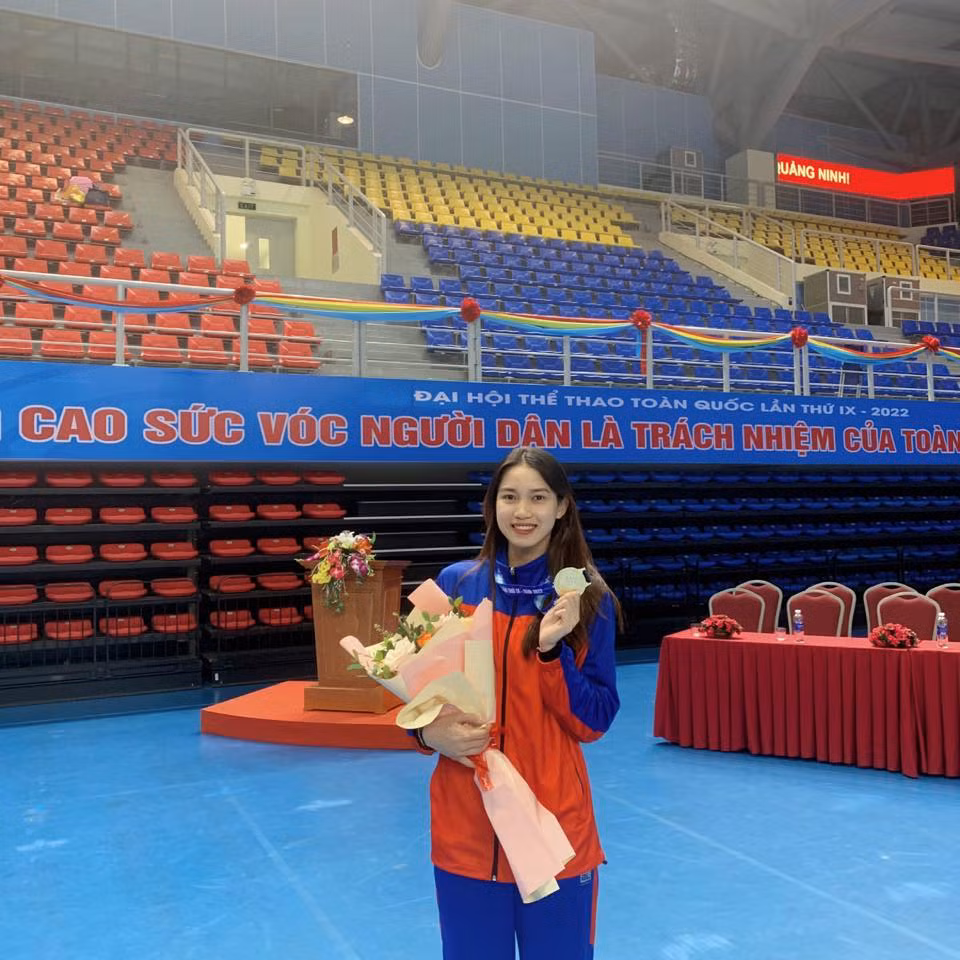 Can canh nhan sac xinh dep “ngoc nu” bong chuyen Viet Nam