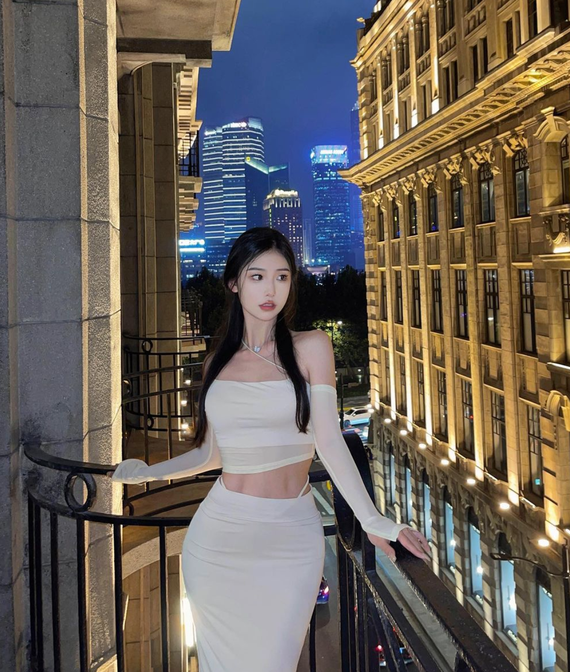 Mỗi hình ảnh cô đăng tải trên mạng xã hội đều nhận được hàng nghìn lượt yêu thích. Ảnh: IGNV