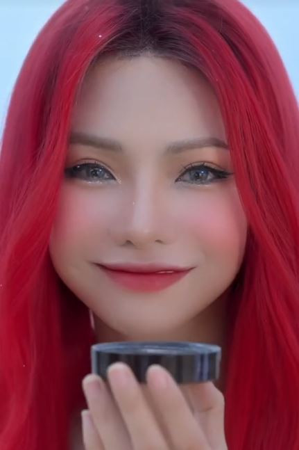 Hiện tại clip hóa thân nàng tiên cá của CiiN đã thu về hơn 9 triệu view trên nền tảng mạng xã hội và nhận nhiều lời khen từ cộng động mạng.