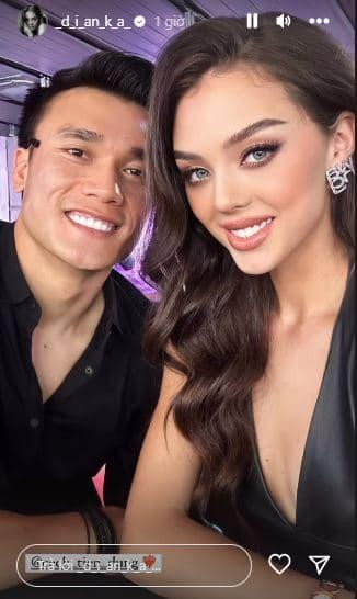 Dù lọt vào camera thường nhưng phong độ của cô nàng vẫn được duy trì, không có chút khuyết điểm nào.