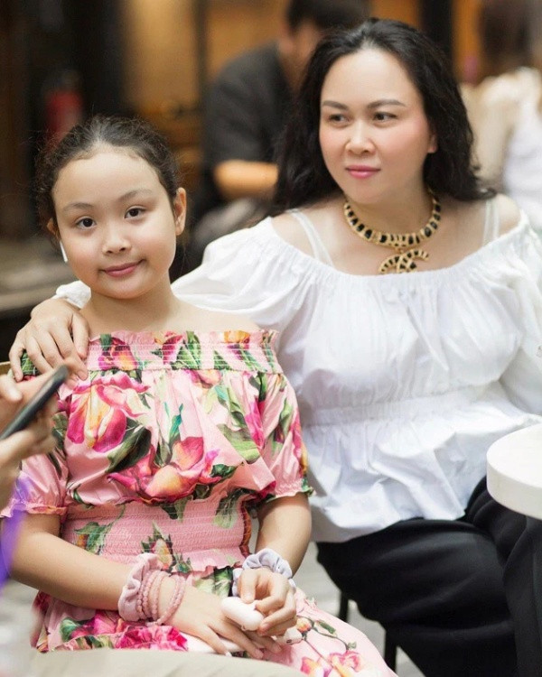 Các rich kid sinh ra từ vạch đích vì vậy cũng có diện mạo lẫn phong cách sống, ăn mặc hơi hướng Tây hơn.