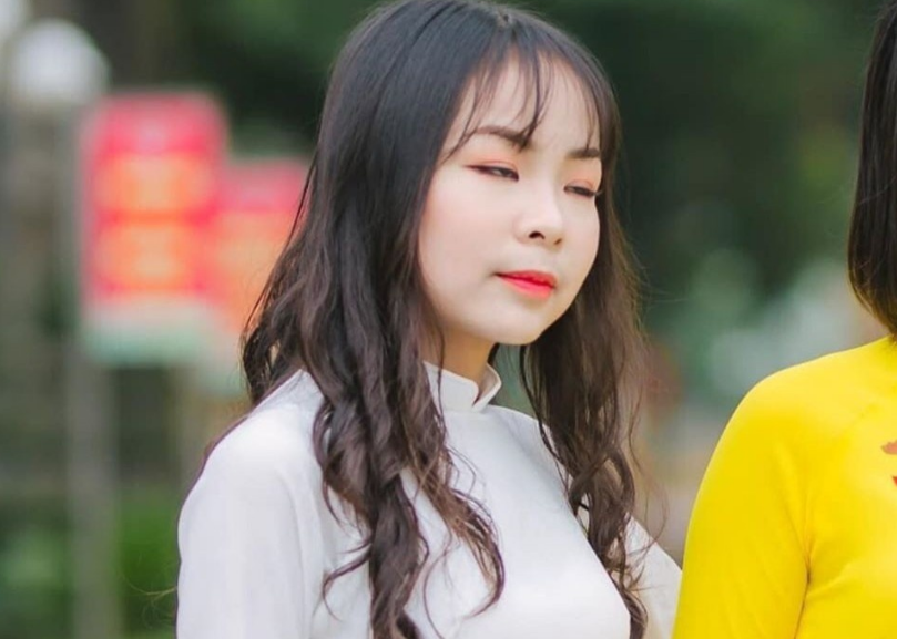 Khác hẳn với những bộ ảnh kỷ yếu của nhiều trường, tập thể lớp 12A1, trường THPT Lý Nhân Tông (Bắc Ninh) còn sáng tạo bộ ảnh để đời thời học sinh theo phong cách chẳng giống ai. Ảnh: Zing