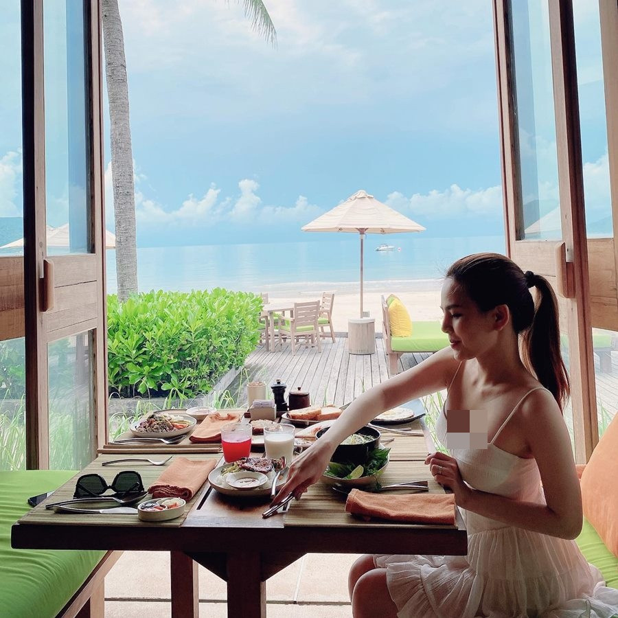 Sau scandal, "hot girl Mì Gõ" này đã giữ cuộc sống riêng tư hơn. Cô ít đăng ảnh trên mạng xã hội và hạn chế tham gia các hoạt động nghệ thuật.