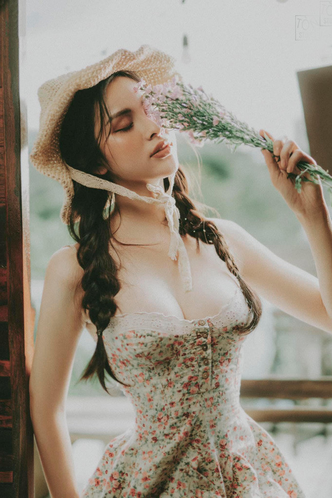 Từ sau cuộc thi, với danh hiệu Á khôi, Nguyễn Phạm Tường Vi nhận được rất nhiều sự quan tâm của công chúng.