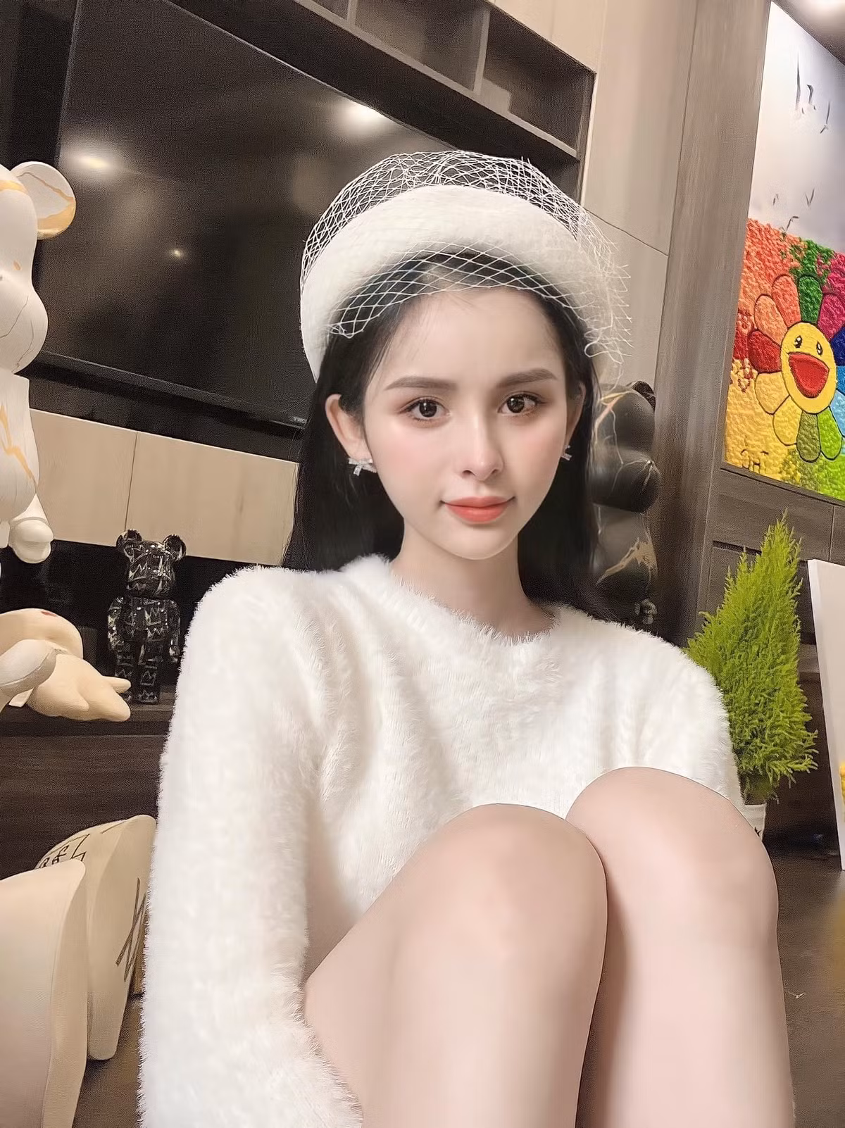 Nhờ nhan sắc xinh đẹp, duyên dáng không can thiệp “dao kéo”, Tường Vi từng là người mẫu ảnh khá có đắt show.