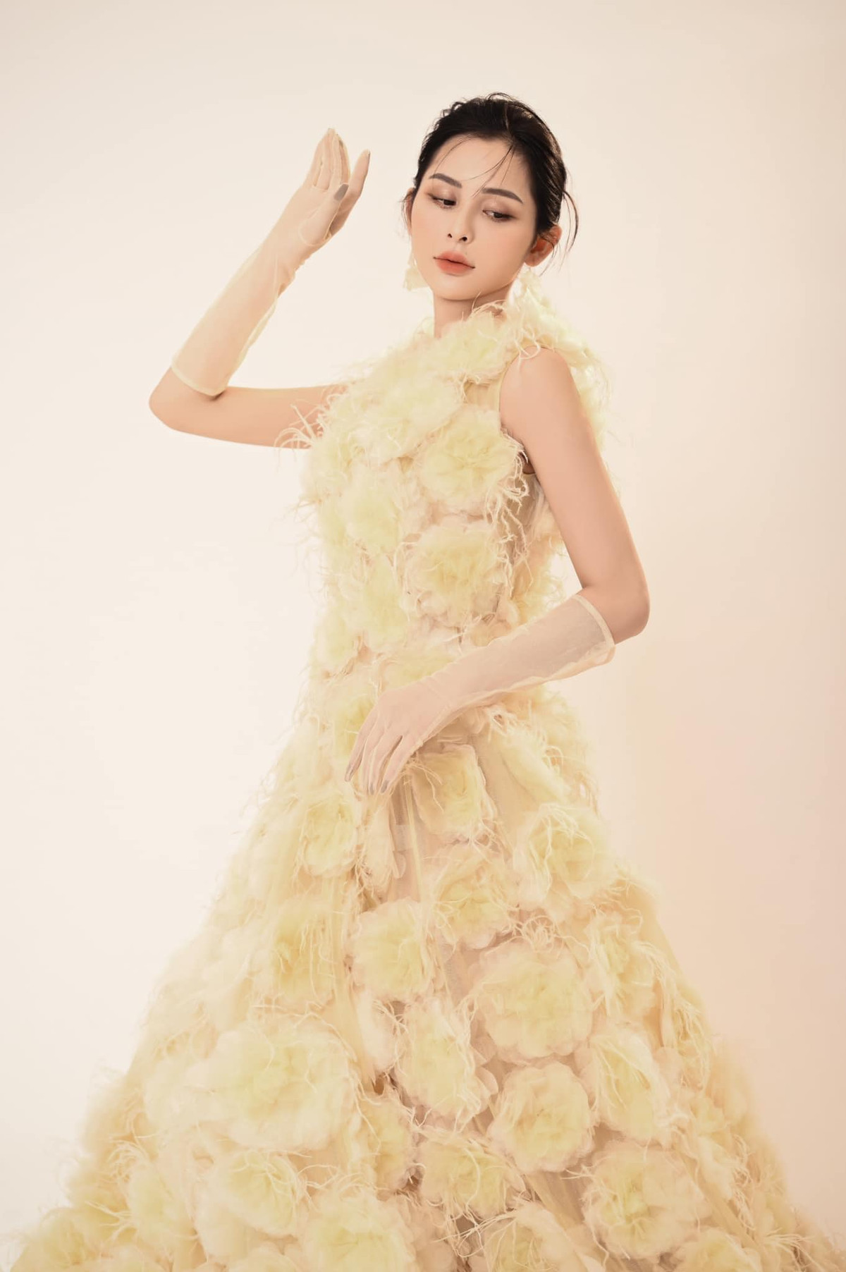 Hiện tại, cô nàng đang rất tự tin với giới tính thật và là nguồn cảm hứng cho cộng đồng LGBT.