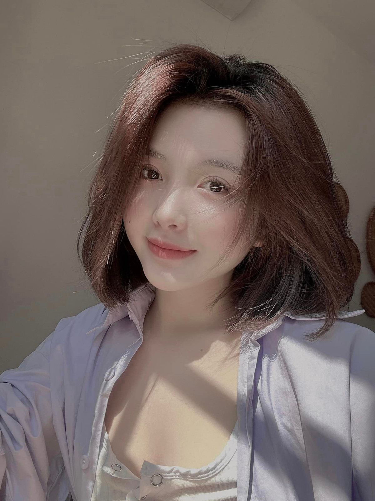 Sau nhiều năm nổi tiếng, hiện tại Nguyễn Thị Thêu đang sở hữu hơn 20 ngàn người theo dõi.