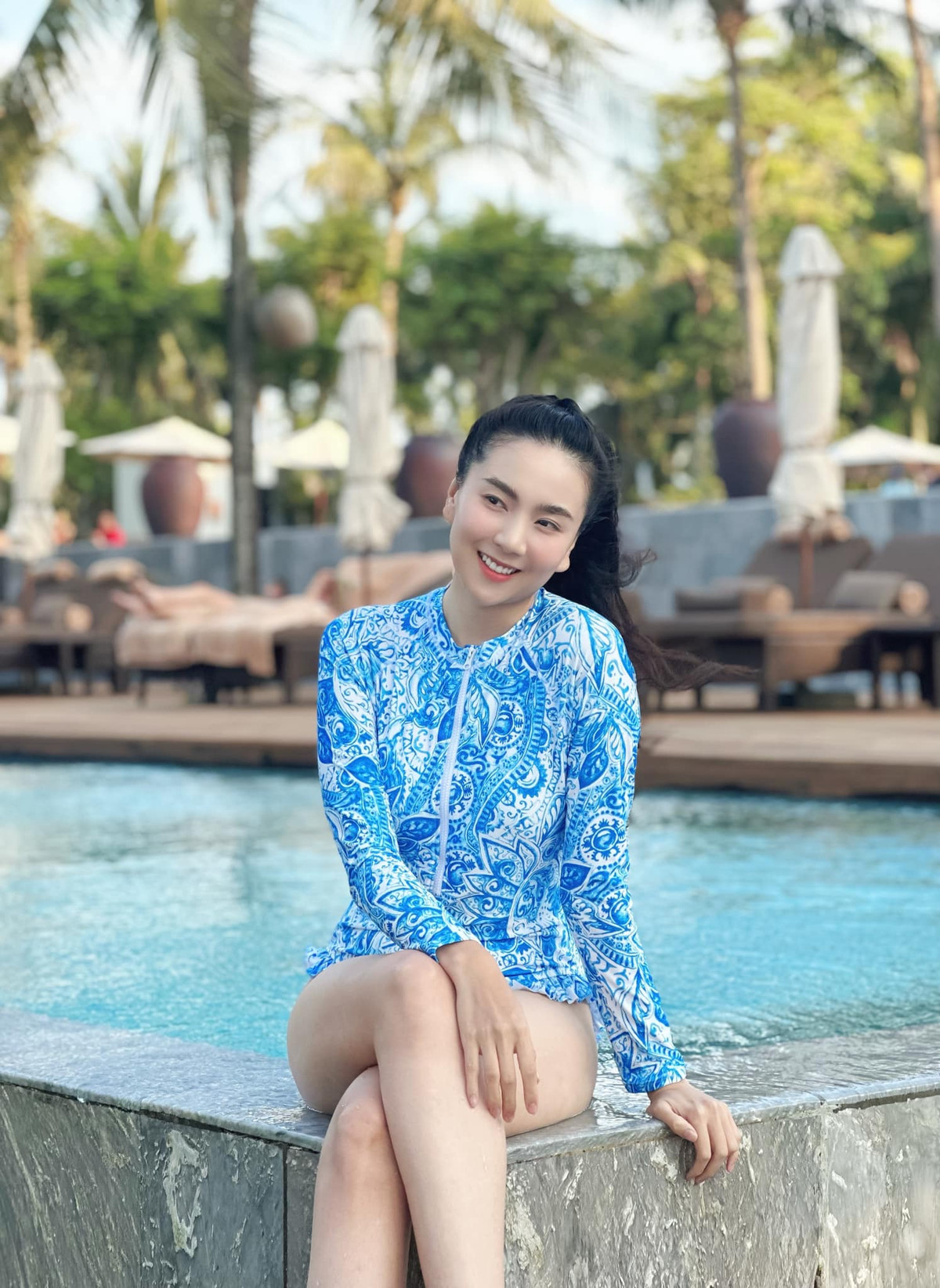 Ngoài ra, cô cũng thực hiện chế độ ăn uống phù hợp cho bản thân.