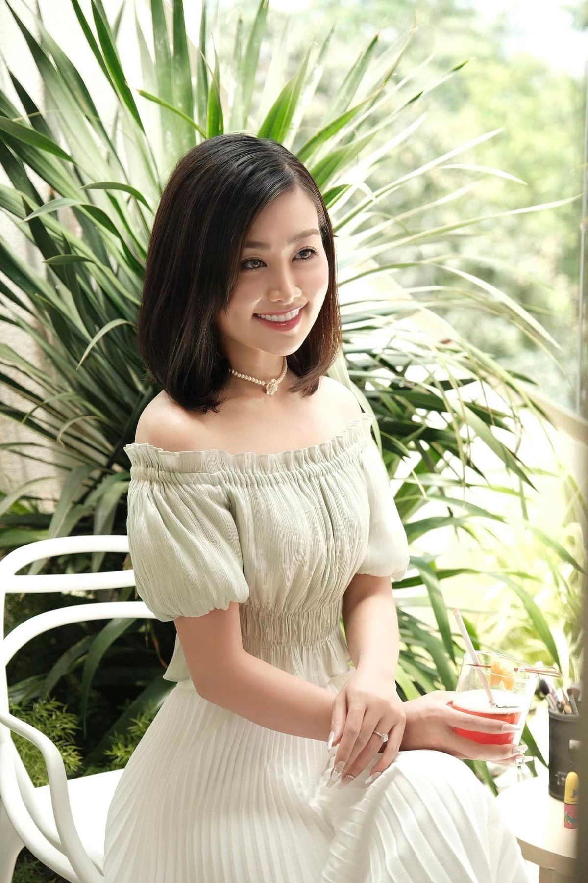 Chẳng những xinh đẹp, Lê Hà Phương còn có vóc dáng ấn tượng, chuẩn hoa hậu.