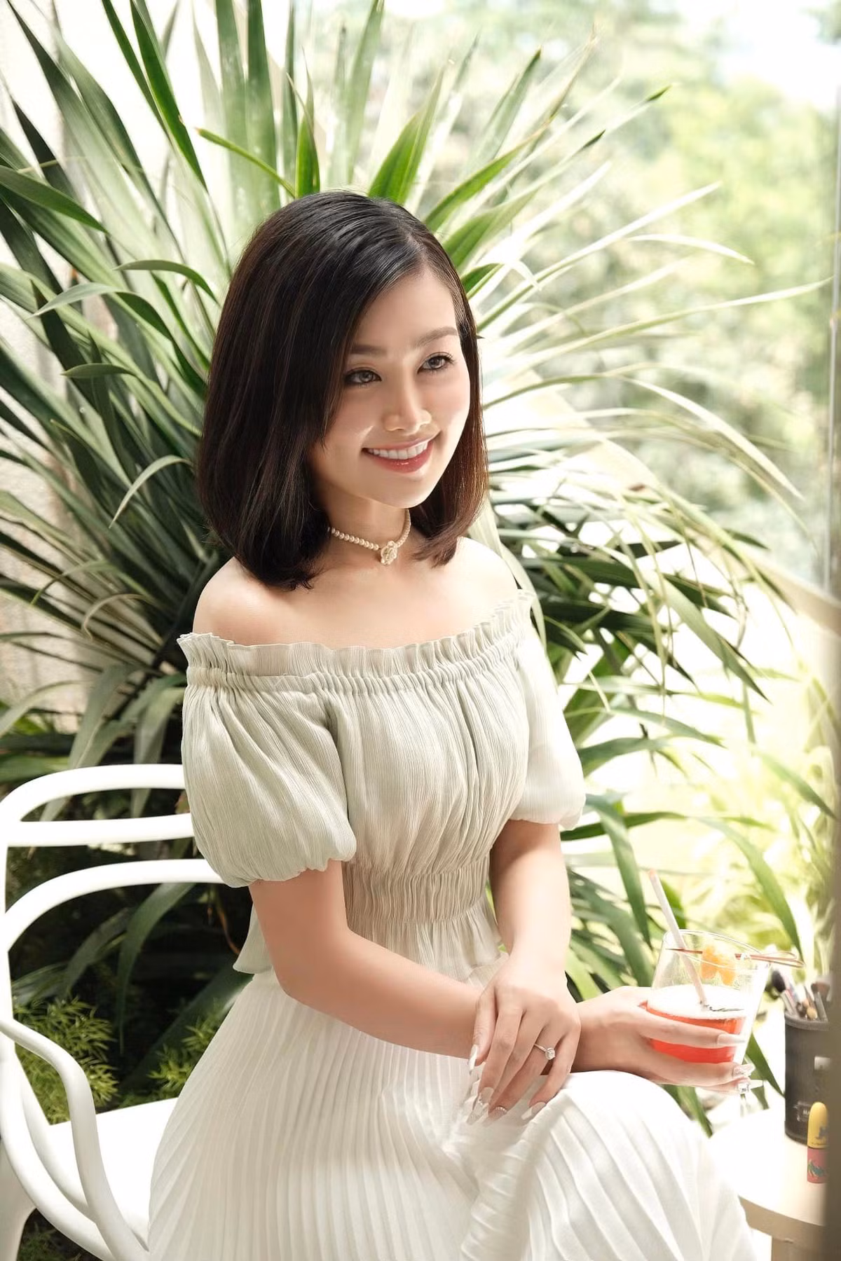 Chẳng những xinh đẹp, Lê Hà Phương còn có vóc dáng ấn tượng, chuẩn hoa hậu.