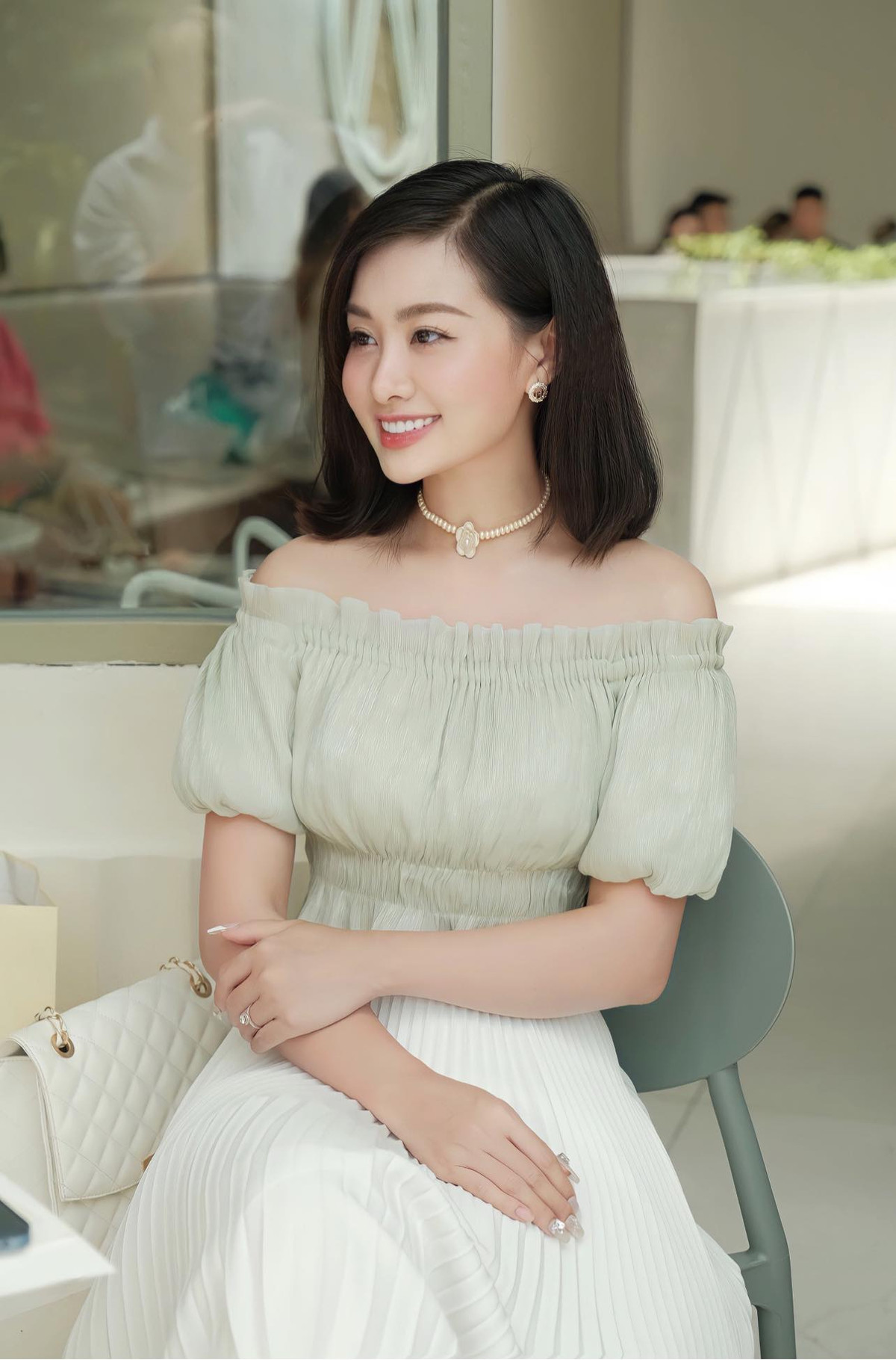 Đặc biệt, nhan sắc của Lê Hà Phương ngày càng thăng hạng đáng kể.