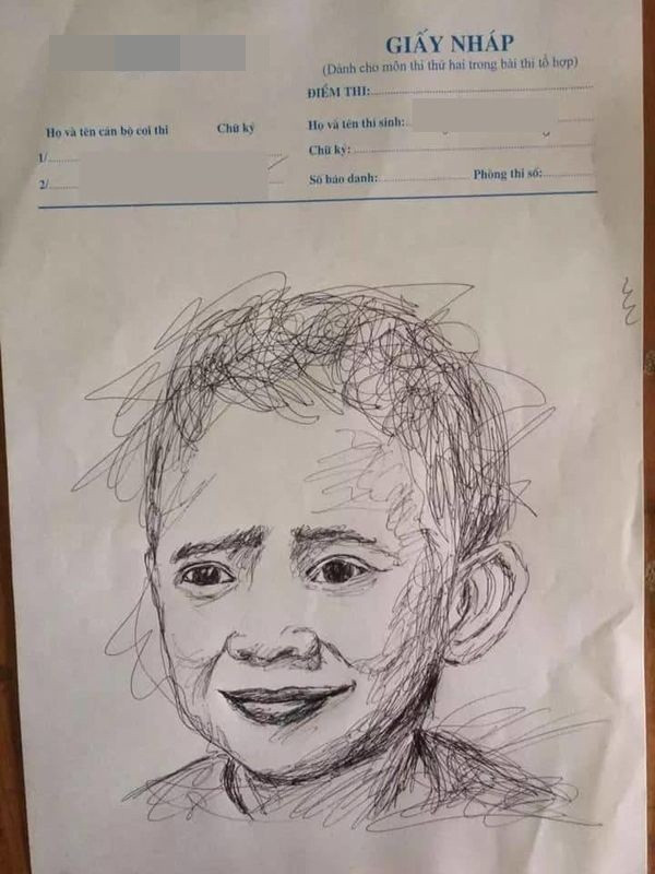 Các sĩ tử vì dư giả thời gian hoặc ngậm ngùi gặm bút nên tìm kiếm niềm vui trên tờ nháp.