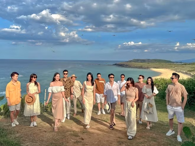 Hiện, dù nhiều thành viên bận bịu gia đình, công việc riêng, chỉ cần một người kêu gọi, cả nhóm vẫn cố gắng sắp xếp để tụ họp.