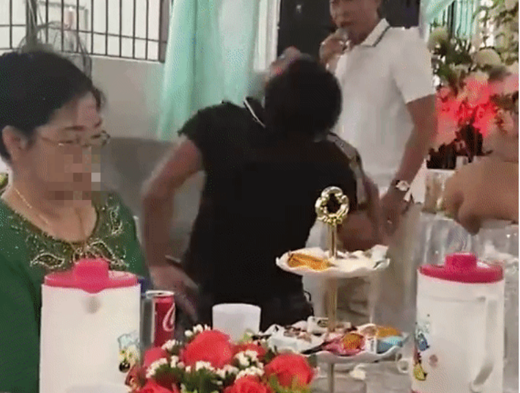 Thanh nien du dam cuoi nhay “bang ca tinh mang”, netizen phan ung-Hinh-2