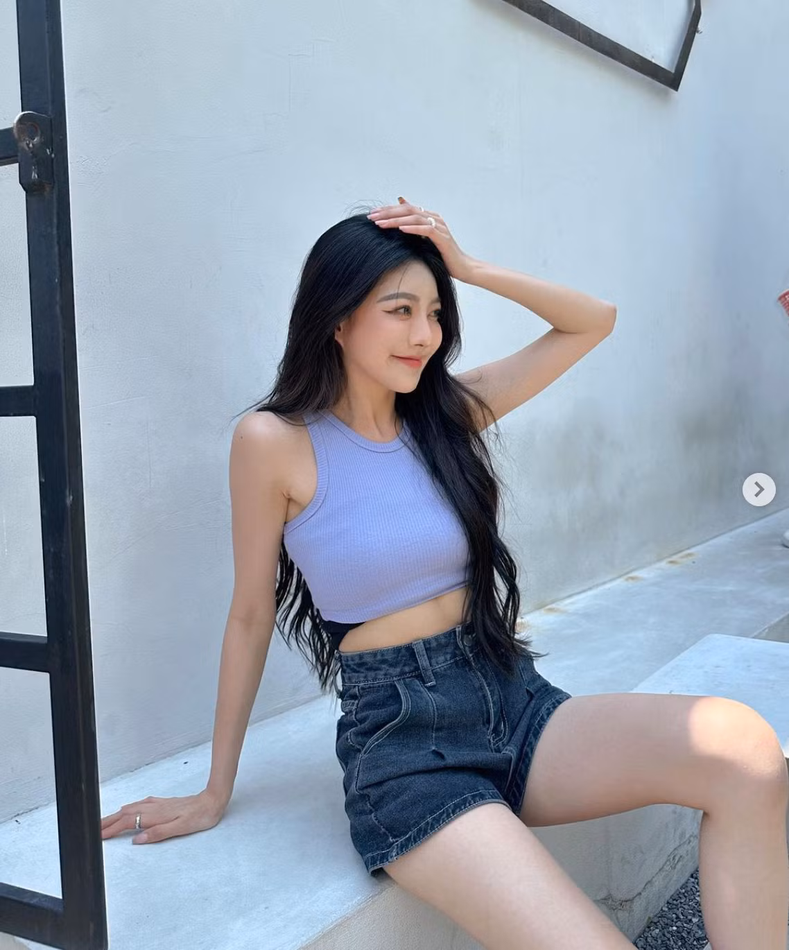 Vẻ tự tin và cách tạo dáng chuyên nghiệp của An An luôn nhận được những lời khen ngợi.