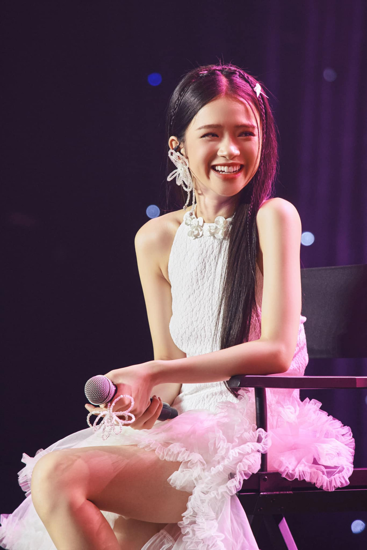 Sau thời gian đầu tư tập luyện, Linh Ka trở lại với mong muốn thử sức con đường ca hát chuyên nghiệp.