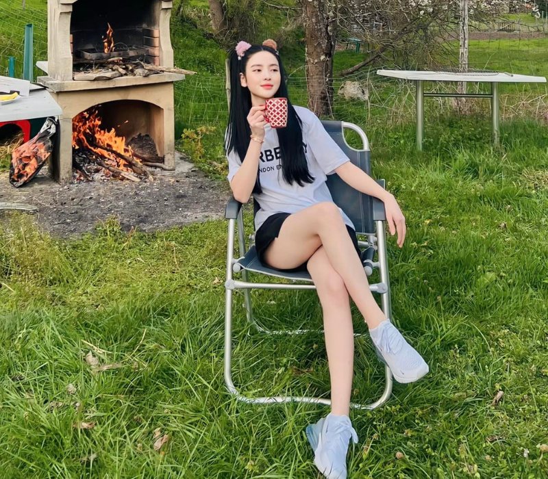 Dù được nhiều người quan tâm nhưng bạn gái Quang Hải vẫn rất kín tiếng trên truyền thông.