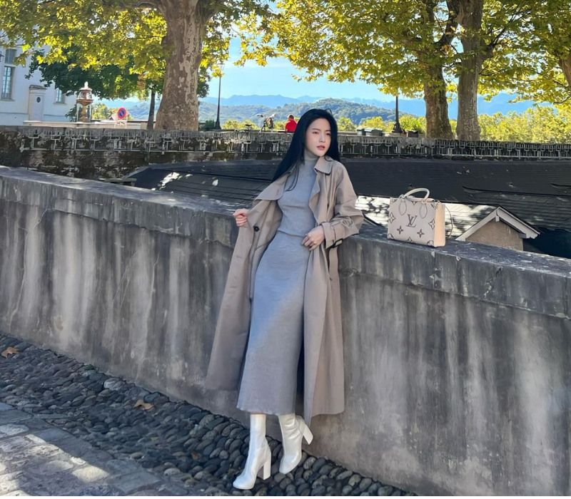 Theo dõi trang cá nhân có thể thấy, kể từ ngày yêu Quang Hải hot girl Hà thành chăm diện trang phục bó sát khoe vóc dáng xinh đẹp của mình.