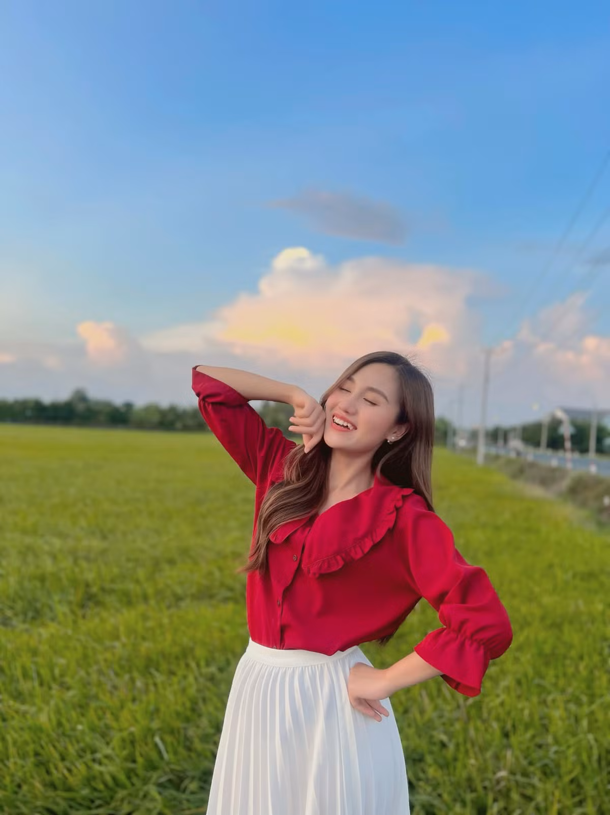 Cô nàng đặc biệt gây chú ý với ngoại hình ưa nhìn, gương mặt xinh xắn.