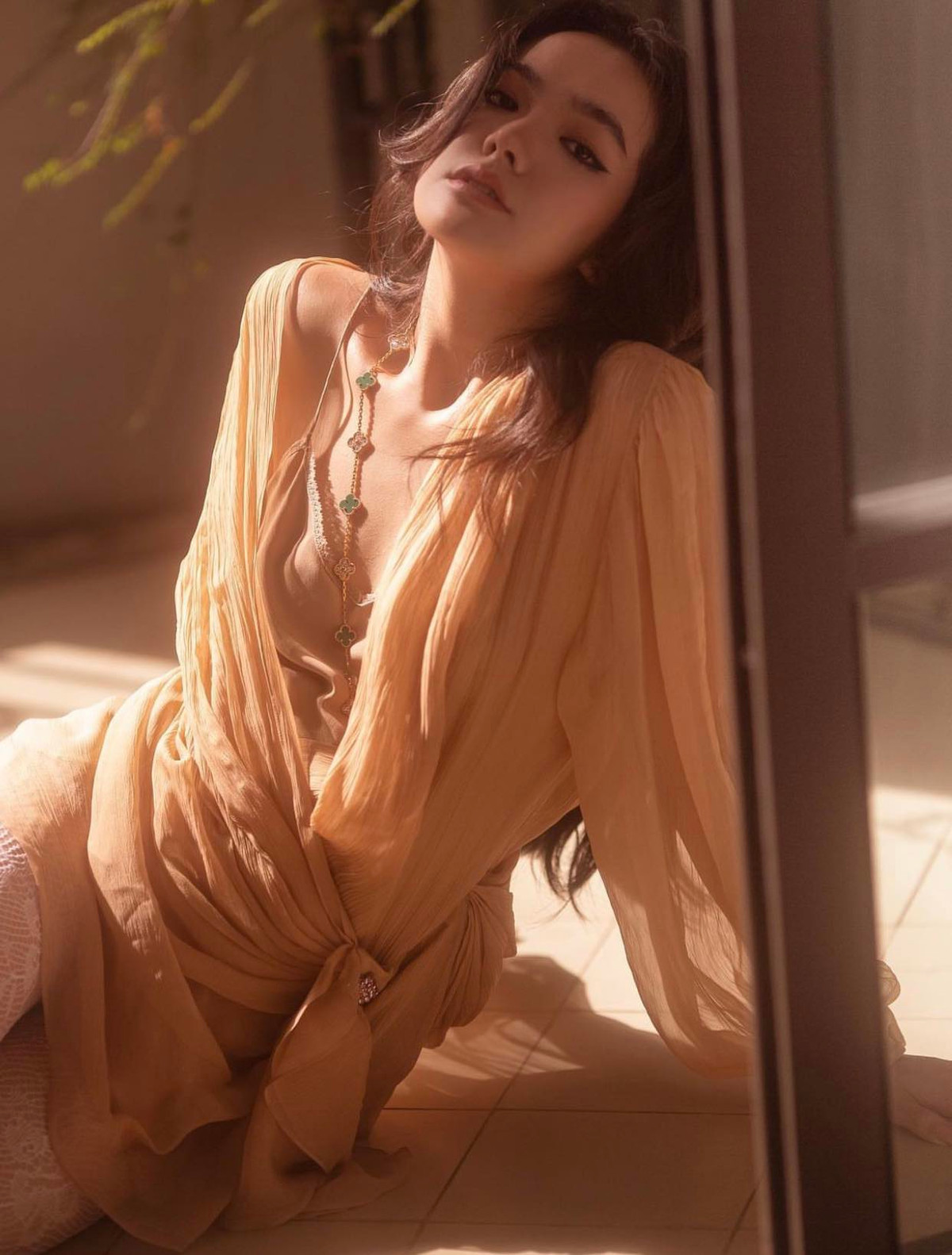 Ở Thiên Trang vừa có vẻ đẹp hiện đại, năng động lại vừa nữ tính, nhẹ nhàng. Ảnh: IGNV