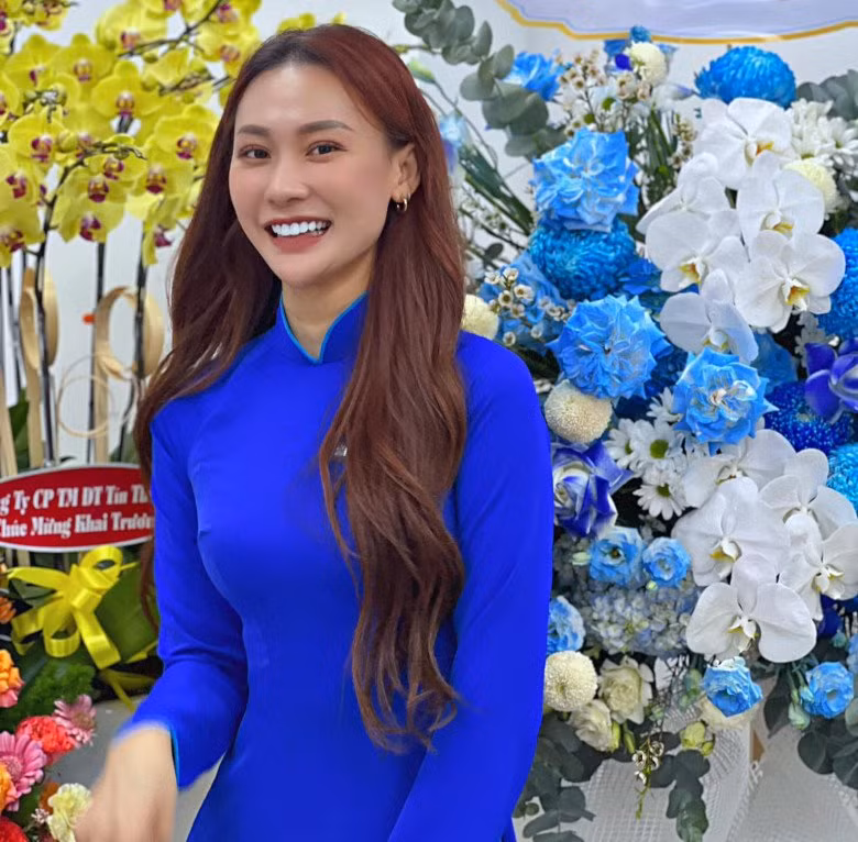 Sau khi được cư dân mạng tìm tòi thông tin, bạn gái mới của cầu thủ Vũ Văn Thanh có tên tài khoản trên Instagram là Sâu Xinh.