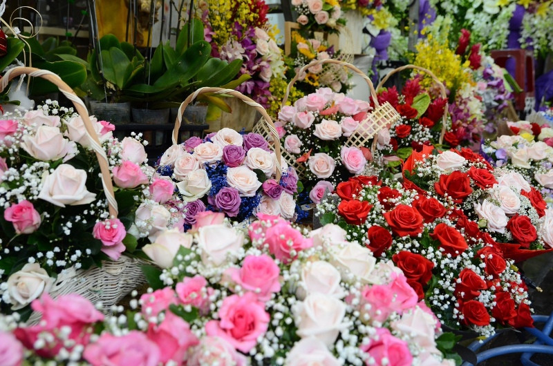 Thực hiện đề án xây dựng phố chuyên doanh hoa và ẩm thực khu vực Hồ Thị Kỷ của UBND quận 10, UBND phường 1 đã xây dựng kế hoạch để tiến hành chỉnh trang, sắp xếp nơi đây thành nơi buôn bán văn minh, kiểu mẫu, tạo điểm đến an toàn, nơi giải trí lành mạnh cho người dân và du khách, góp phần thực hiện tốt mục tiêu phát triển kinh tế, xã hội bền vững, phát triển dịch vụ thương mại có chất lượng cao và đưa du lịch trở thành ngành kinh tế mũi nhọn của địa phương.