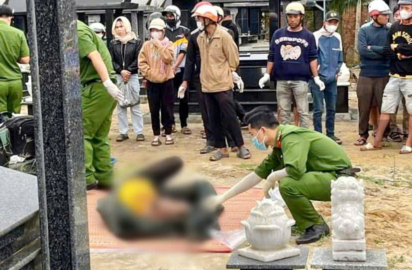 Phat hien thi the quan trong chan bong tai nghia trang o Dak Lak-Hinh-2