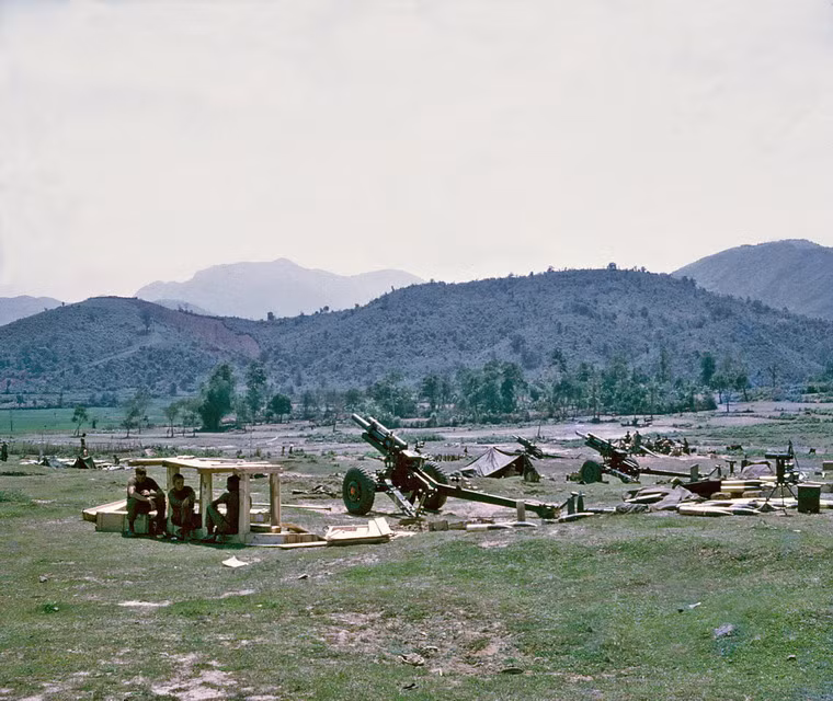 Pháo binh Mỹ ở Quảng Ngãi.
