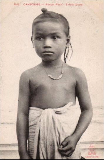 Chân dung một bé gái Campuchia.