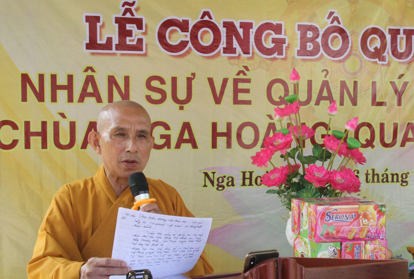 Đại đức Thích Huệ Tịnh được cử về tiếp quản chùa Nga Hoàng sau khi sư Toàn xả giới