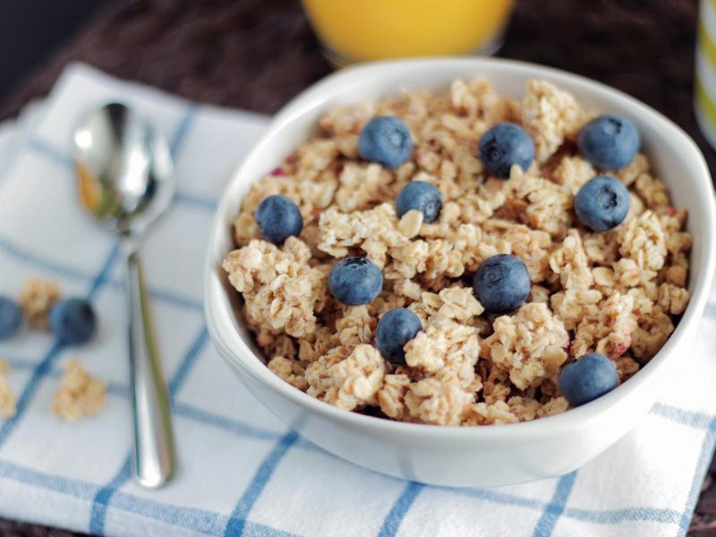 Đừng bỏ qua ngũ cốc nếu muốn tăng chiều cao khi bạn đã qua tuổi dậy thì. Đây là một trong những loại thực phẩm chính làm tăng chiều cao. Bên cạnh canxi, ngũ cốc còn cung cấp chất xơ, sắt, vitamin B, magie và selen. 