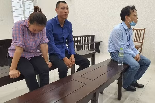 Nhan tien de mang thai ho, cac co gai 9x co bi ngoi tu?