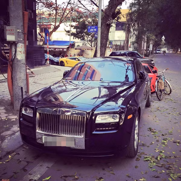 Dan sieu xe khung cua dai gia Ha Thanh nhieu phat them-Hinh-3