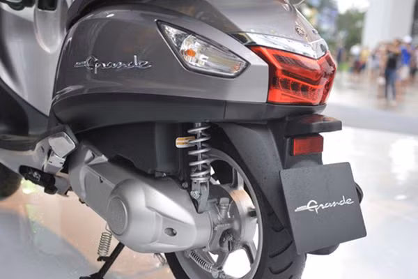 5 mau xe ga lam mua lam gio tai Viet Nam nam 2014-Hinh-2