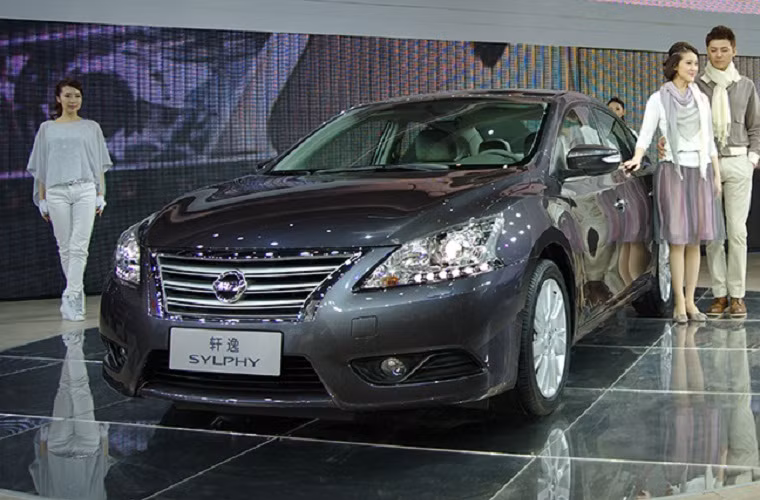6. Dongfeng-Nissan Sylphy: 300.100 xe. Mẫu sedan cỡ nhỏ Sylphy hiện được Nissan bán tại hơn 120 quốc gia và còn có tên gọi khác là Sentra.