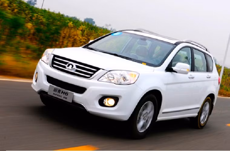 4. Great Wall Haval H6: 315.900 xe. Mẫu SUV nội địa này lăn bánh lần đầu tiên trên đường phố Trung Quốc năm 2011. Mẫu xe cũng đã được hãng Great Wall xuất khẩu sang châu Âu.